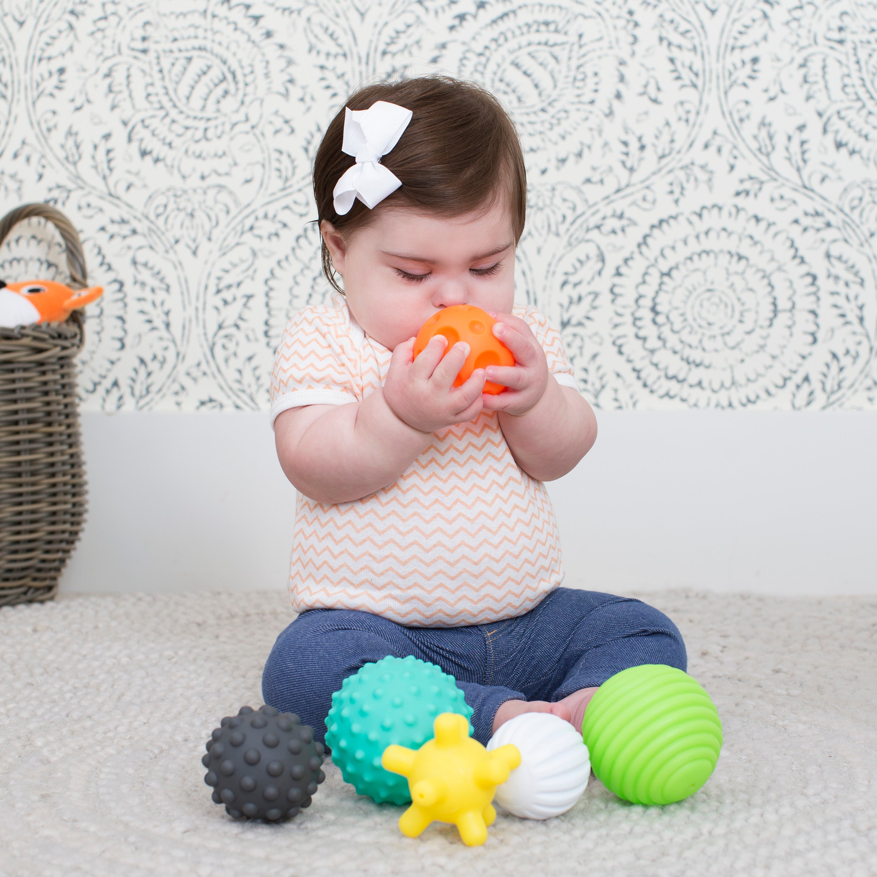 Infantino textured balls online