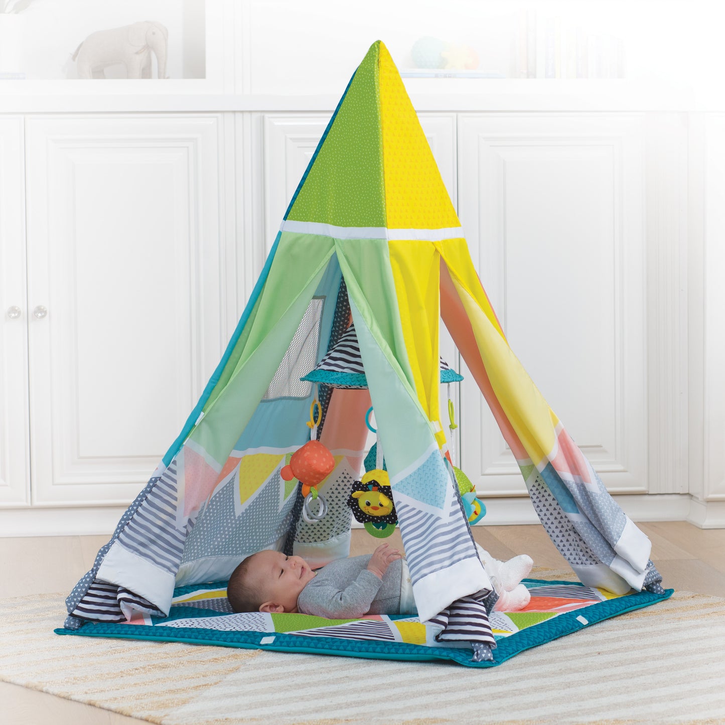 Infantino- Grow With Me Playtime Teepee Gym-Multicolor