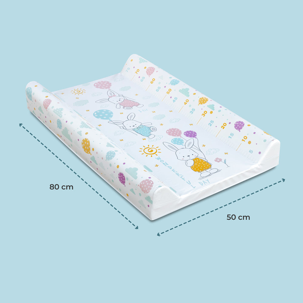 Moon -  Waterproof Changing Mat-80 X 50 X 10Cm - Multicolour